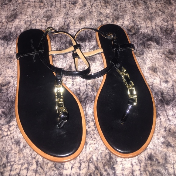 BANANA REPUBLIC Black T-Strap Chain Sandals Sz 6.5 - Picture 1 of 3